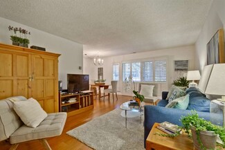 2458 W Bayshore Rd Unit 1, Palo Alto, CA 94303