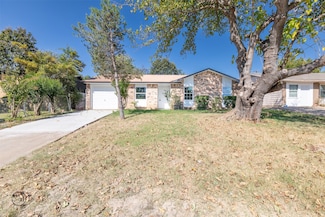 2318 May Ln, Grand Prairie, TX 75050
