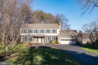 10708 Wynkoop Dr, Great Falls, VA 22066