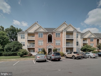 43300 Marymount Terrace Unit 301, Ashburn, VA 20147