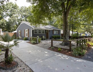 5824 Canterbury Dr, Hanahan, SC 29410