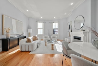 195 Beacon St Unit 2, Boston, MA 02116