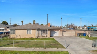 4185 E Turner Ave, Fresno, CA 93702
