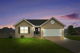 6682 Eagle Rock Dr, Pacific, MO 63069