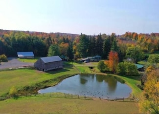 204 Twomey Rd, West Winfield, NY 13491