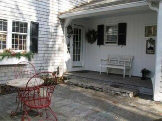 8 Live Oak Dr, South Easton, MA 02375