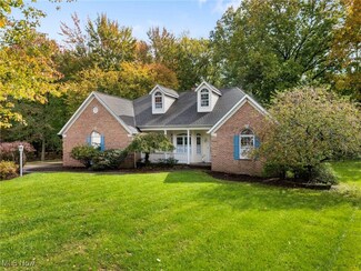 4441 Pembrooke Ct, Stow, OH 44224