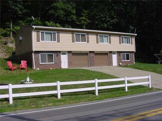 3523 Conway Wallrose Rd, Sewickley, PA 15143