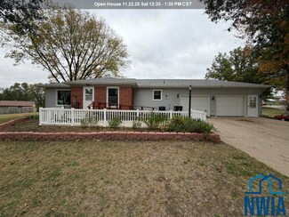 13 S Bow Dr, Cherokee, IA 51012