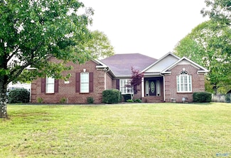 114 Ada Dr SE, Owens Cross Roads, AL 35763