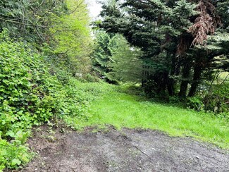7623 Sunny Ln, Sedro Woolley, WA 98284