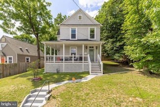 4001 Shepherd St, Brentwood, MD 20722