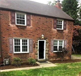 2221 Chalfant St, Pittsburgh, PA 15221