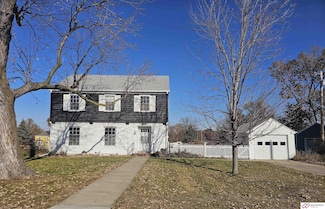 808 Garfield St, Beatrice, NE 68310