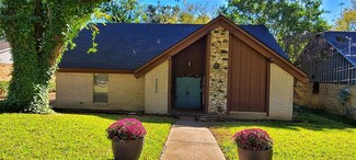 3950 Lost Creek Dr, Dallas, TX 75224