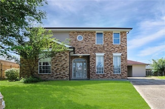 22 Catalpa Ct, Marrero, LA 70072