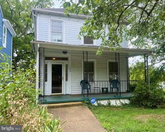 324 Wolfe St, Fredericksburg, VA 22401