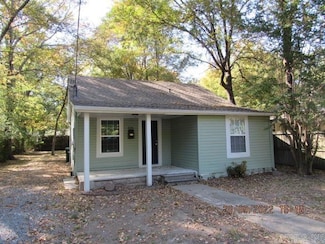 521 Grove St, Conway, AR 72034