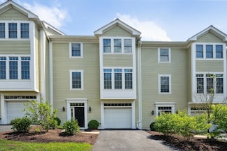 931 Lagrange St, West Roxbury, MA 02132