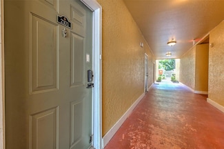 4207 S Dale Mabry Hwy Unit 2101, Tampa, FL 33611