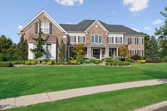 34 Windermere Rd, Lincroft, NJ 07738