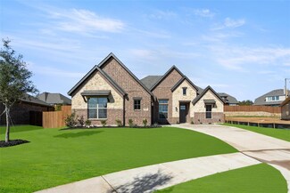 3145 Blue Hill Ct, Burleson, TX 76028
