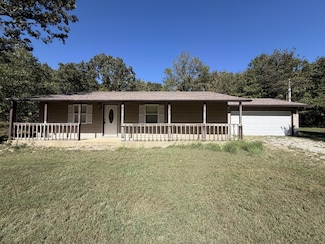 5562 Private Road 2023, West Plains, MO 65775