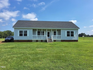 104 W Locke Level Dr, Kenly, NC 27542