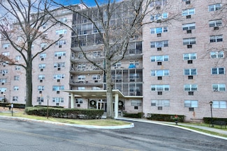 25 Cartright St Unit 5D, Bridgeport, CT 06604