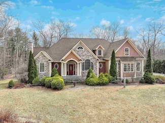 7 Buckhide Rd, Windham, NH 03087