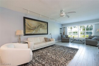 4200 Belair Ln Unit 114, Naples, FL 34103