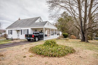 13 Reskin Dr, Wallingford, CT 06492
