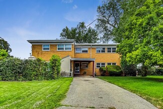6745 N Monticello Ave, Lincolnwood, IL 60712