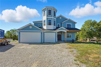 27135 Webster Ct, Weston, MO 64098