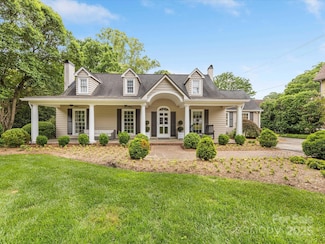 2611 Forest Dr, Charlotte, NC 28211