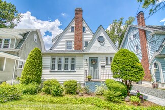 17 Morrison Ave, Staten Island, NY 10310