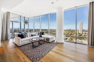 2727 Kirby Dr Unit 17D, Houston, TX 77098