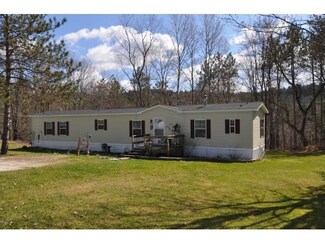 292 Meadow Ln, Richmond, VT 05477
