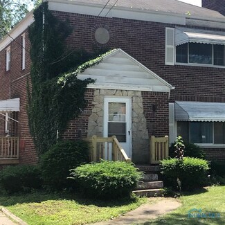 4212 Douglas Rd, Toledo, OH 43613