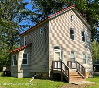 1769 Lucas Avenue Extension, Cottekill, NY 12419