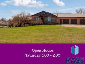 46723 Dorothy Dr, Sioux Falls, SD 57107