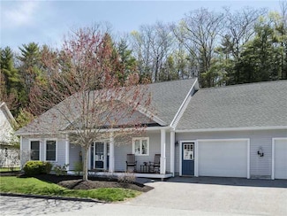 7 York Ledge Dr Unit 48, Cumberland Foreside, ME 04110