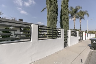 8813 Katherine Ave, Panorama City, CA 91402