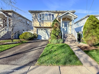 21 Boynton St, Staten Island, NY 10309