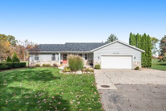 1147 Leonard St NW, Grand Rapids, MI 49534