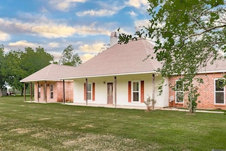 12805 Fordoche Bayou Rd, Morganza, LA 70759