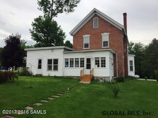 23 Tobey St, Port Henry, NY 12974