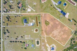 3547 N Canoe Creek Rd, Kenansville, FL 34739