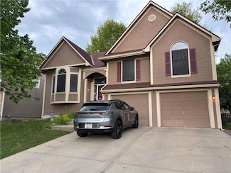 4008 Grand Ave, Leavenworth, KS 66048