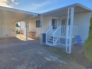 4228 Lemon St NE, Salem, OR 97305